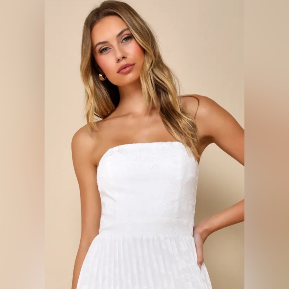 NWT Lulu’s Perfectly Stunning Ivory Jacquard Strapless Midi Dress - Picture 3 of 12